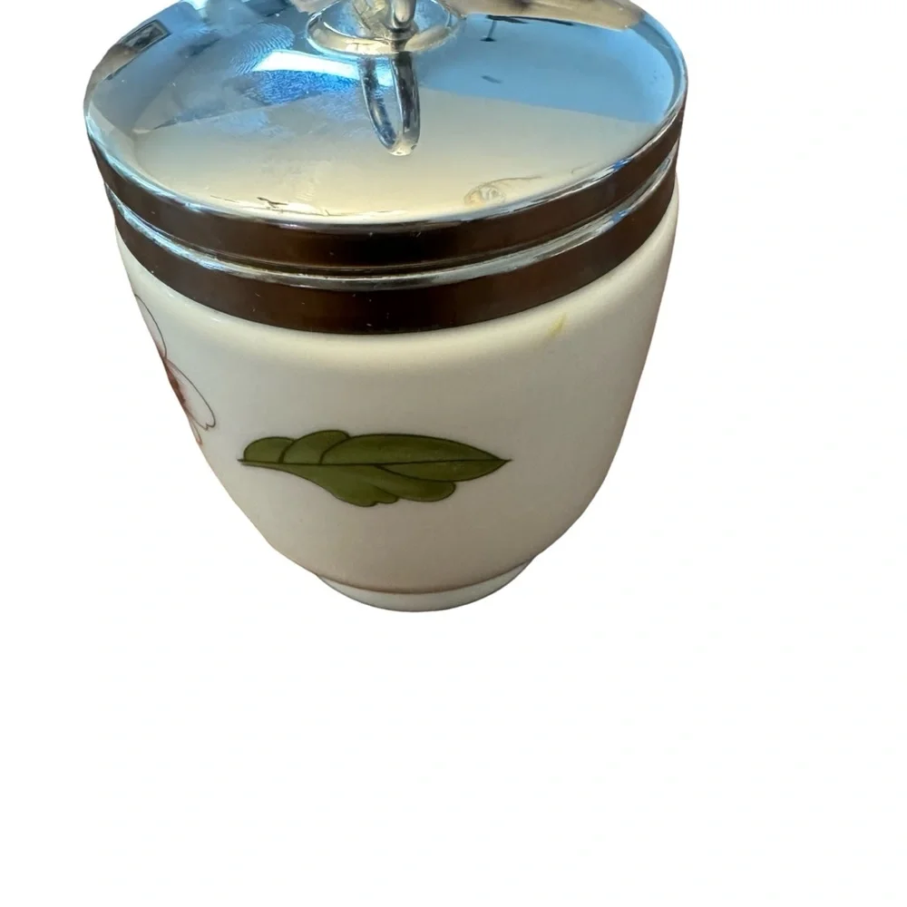 Royal Worcester Atsley King Size Egg Coddler Porcelain